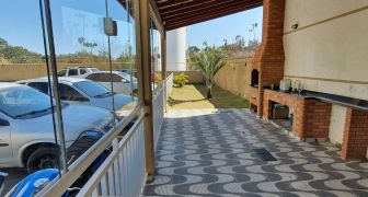 Apartamento com 2 dormitórios REF-1765