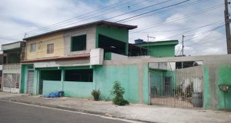 Sobrado com 4 casas REF-1791