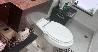  Sobrado lindo com piscina  A VENDA REF - 2323