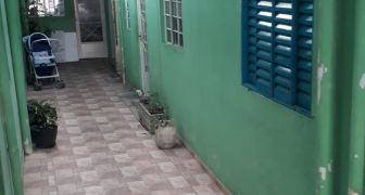 5 Casas de 3 cômodos + 3 casas de 2 Cômodos  REF-2304