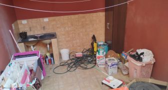 Casa com 2 dormitórios  LO 82 