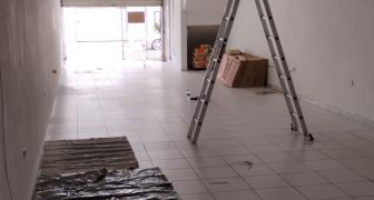 Salão comercial com 80 m² LO 48